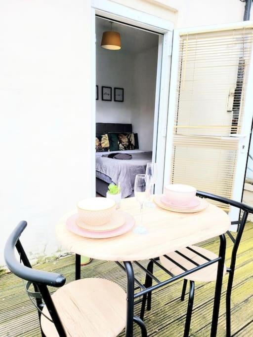One Bedroom Apartment With A Terrace In Angel Londyn Zewnętrze zdjęcie