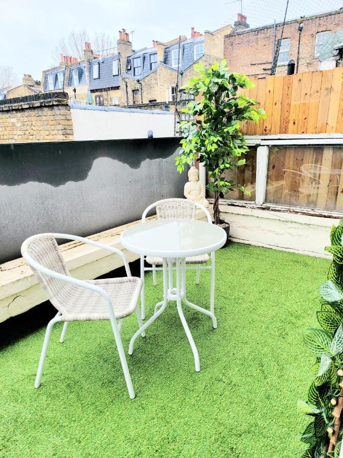 One Bedroom Apartment With A Terrace In Angel Londyn Zewnętrze zdjęcie